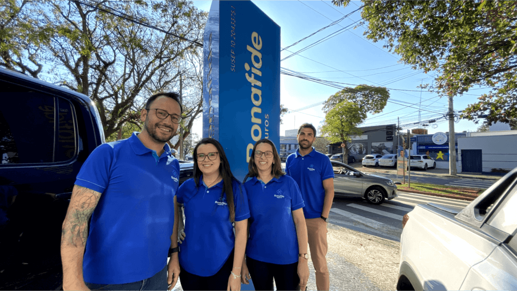 Equipe de especialistas da Bonafide Seguros